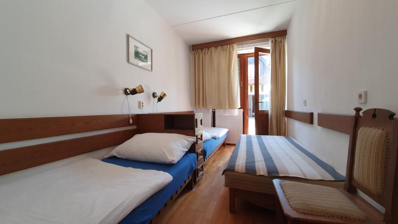 Harmonia Apartmanhaz Balatonlelle Exteriör bild